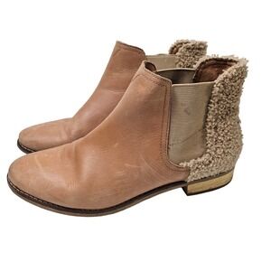 Toms Sherpa Heel Booties Women's 8.5 Tan Leather Ankle Boots‎